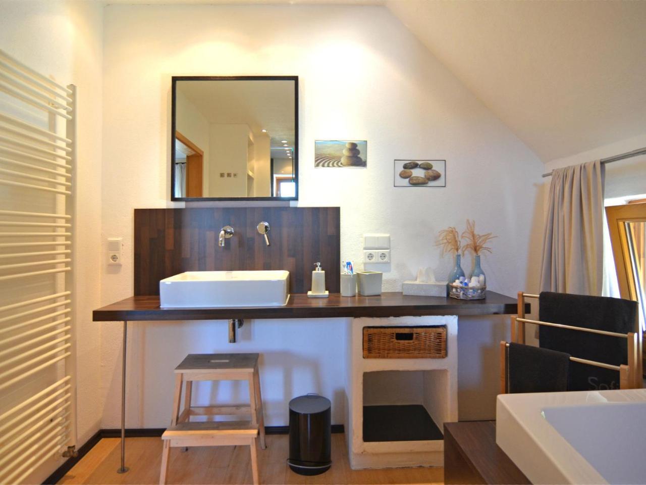 Apartment In Eslohe With Terrace Ngoại thất bức ảnh